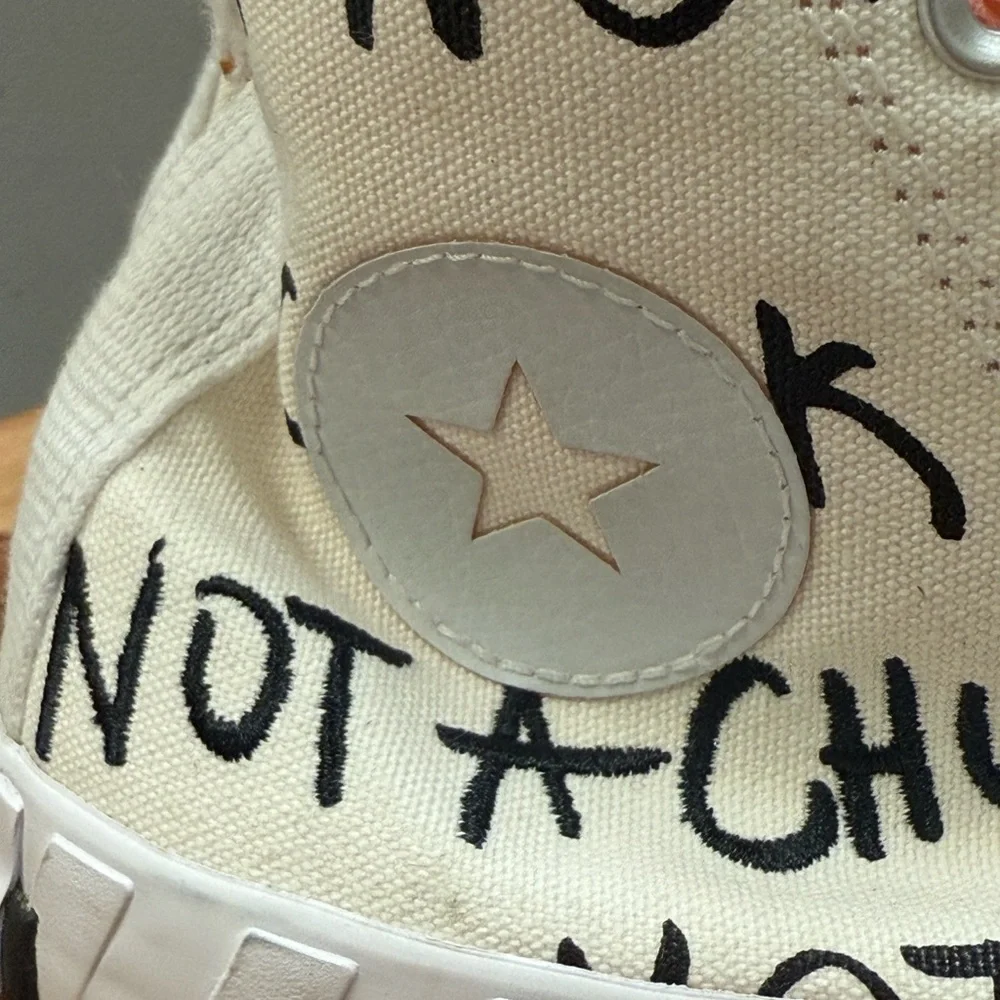 Converse White and Orange Kids Sneakers 6‎ youth/ Womens 8